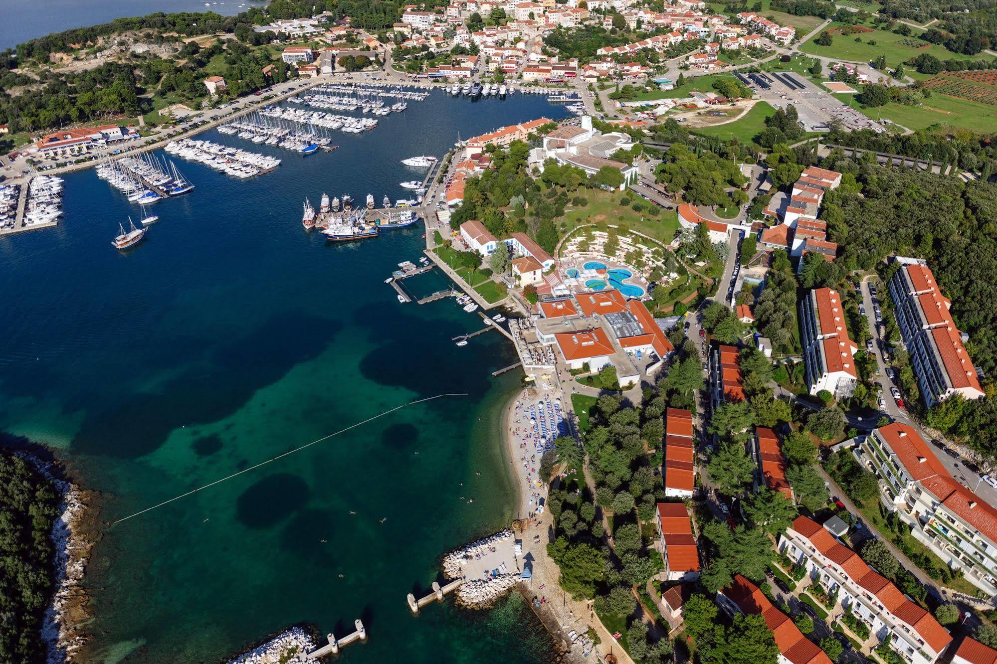 Maistra Select Belvedere Resort Vrsar Bagian luar foto