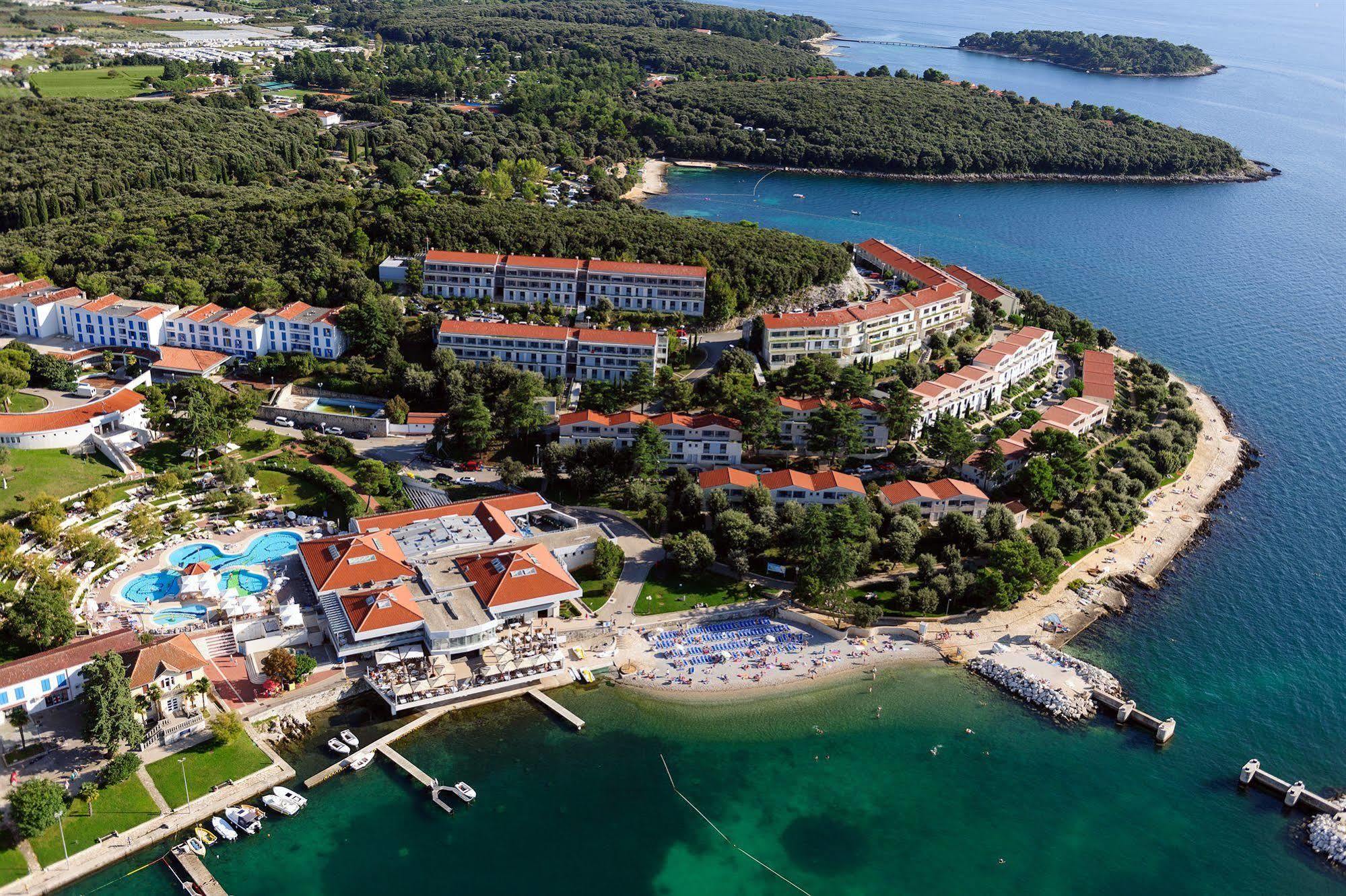 Maistra Select Belvedere Resort Vrsar Bagian luar foto